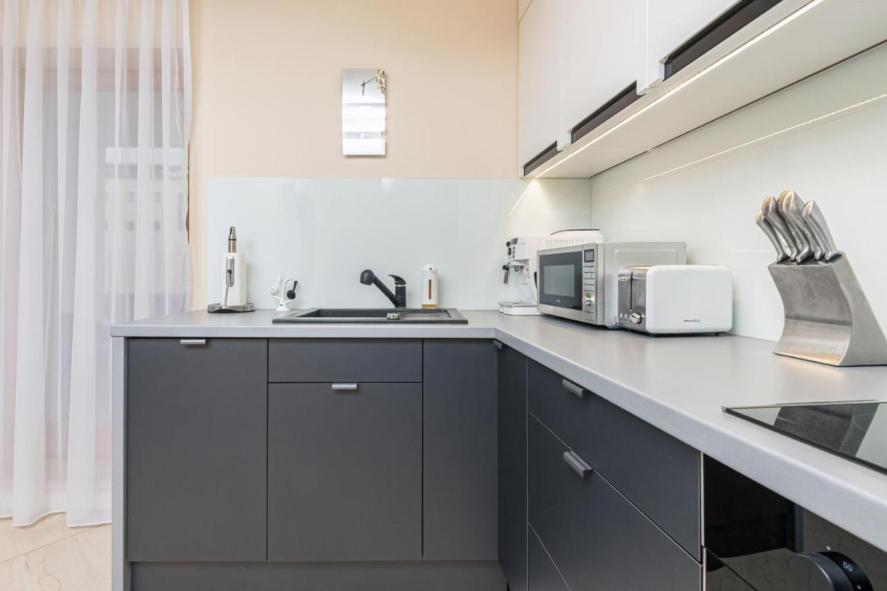 Batorego 7 Gdynia Apartments By Noclegi Renters Exterior photo