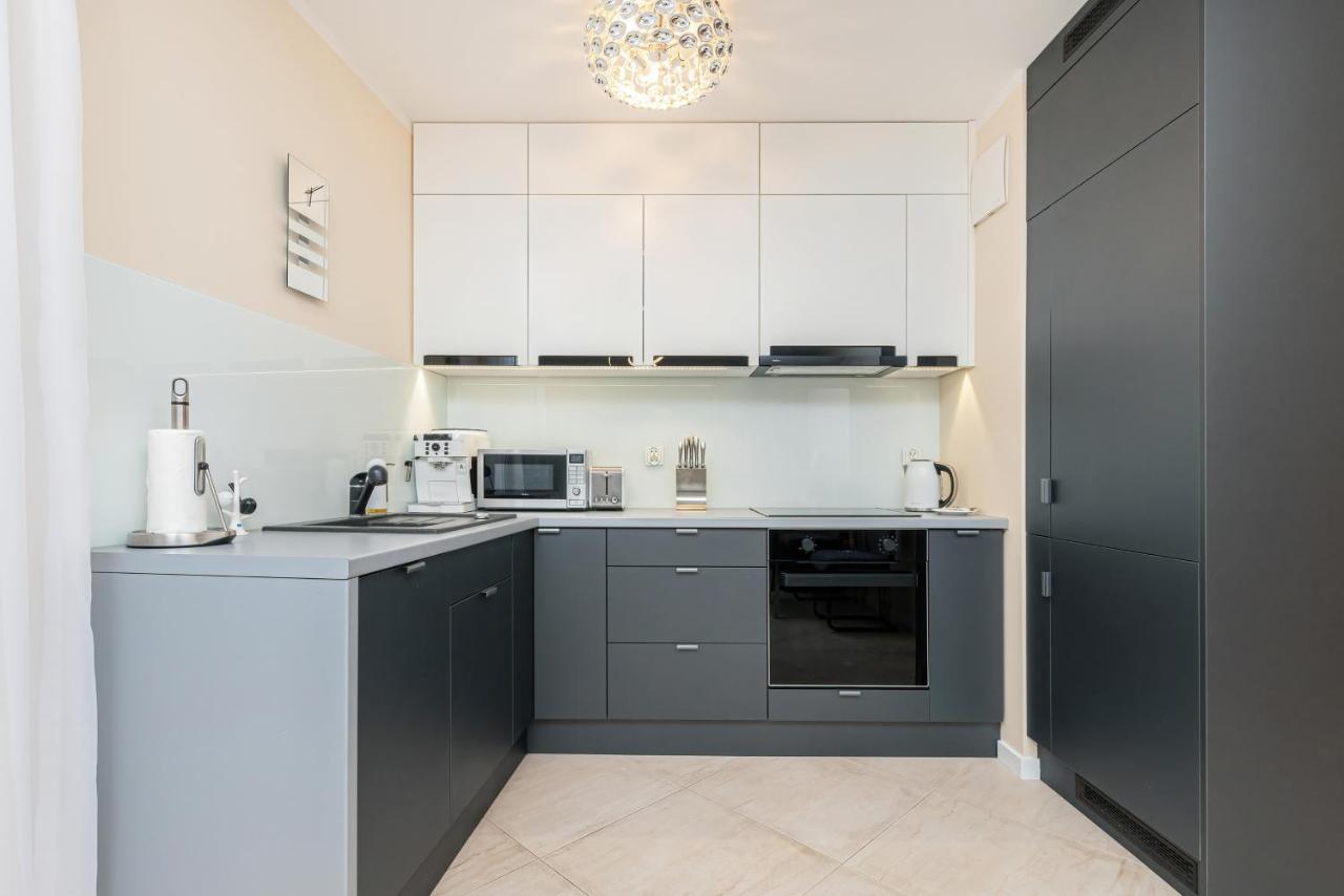 Batorego 7 Gdynia Apartments By Noclegi Renters Exterior photo