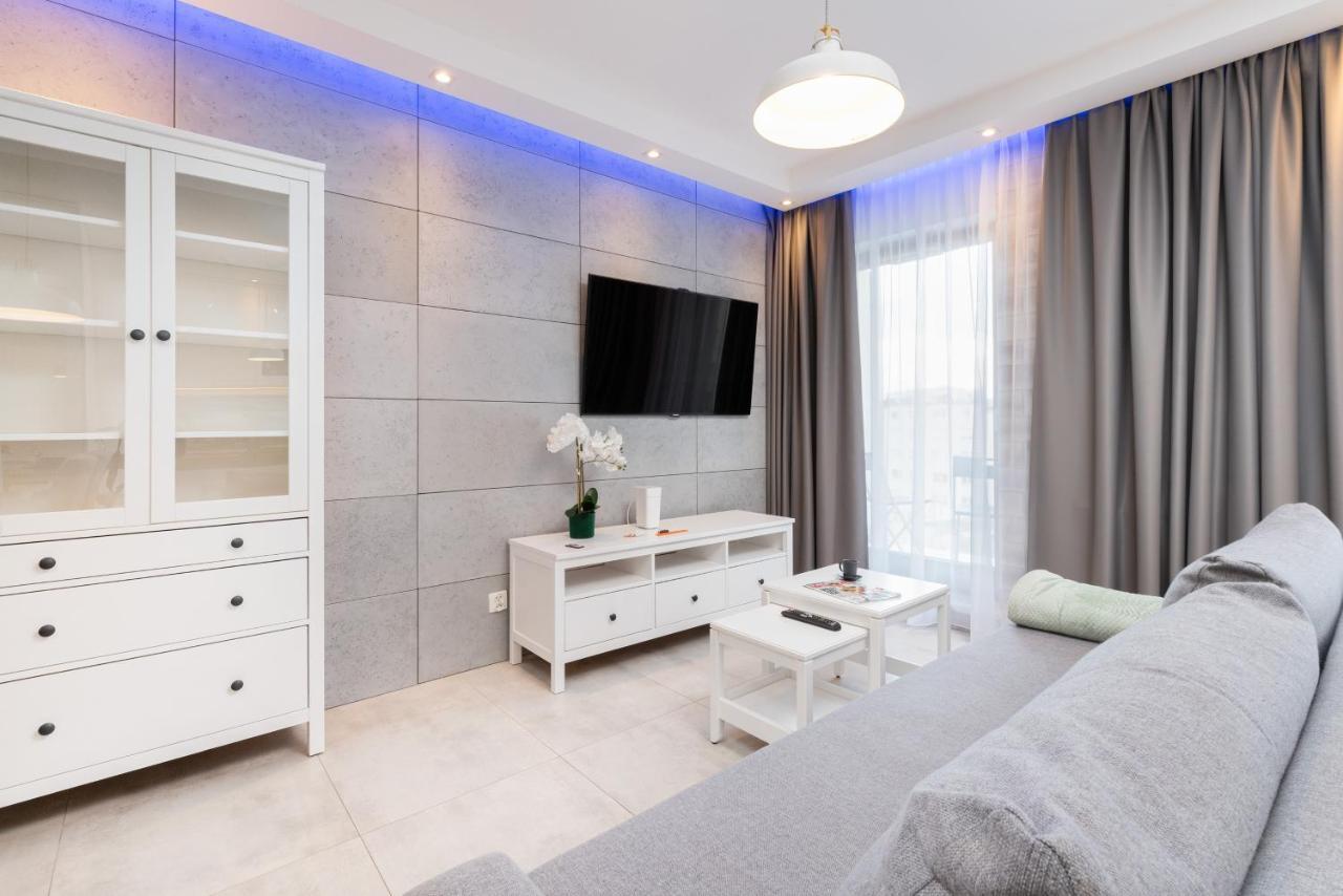 Batorego 7 Gdynia Apartments By Noclegi Renters Exterior photo